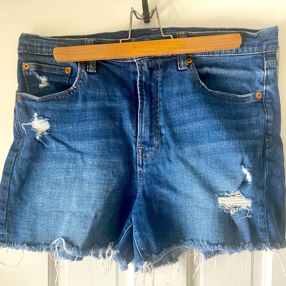 GAP jeans shorts sz 12/31